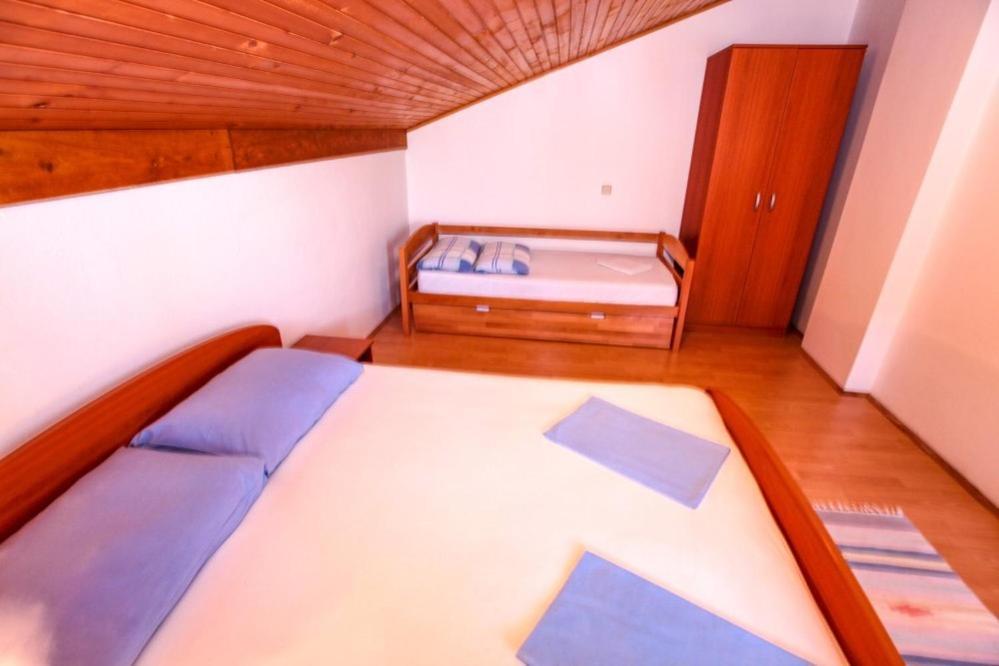 Apartments Dinko Novalja Exterior foto